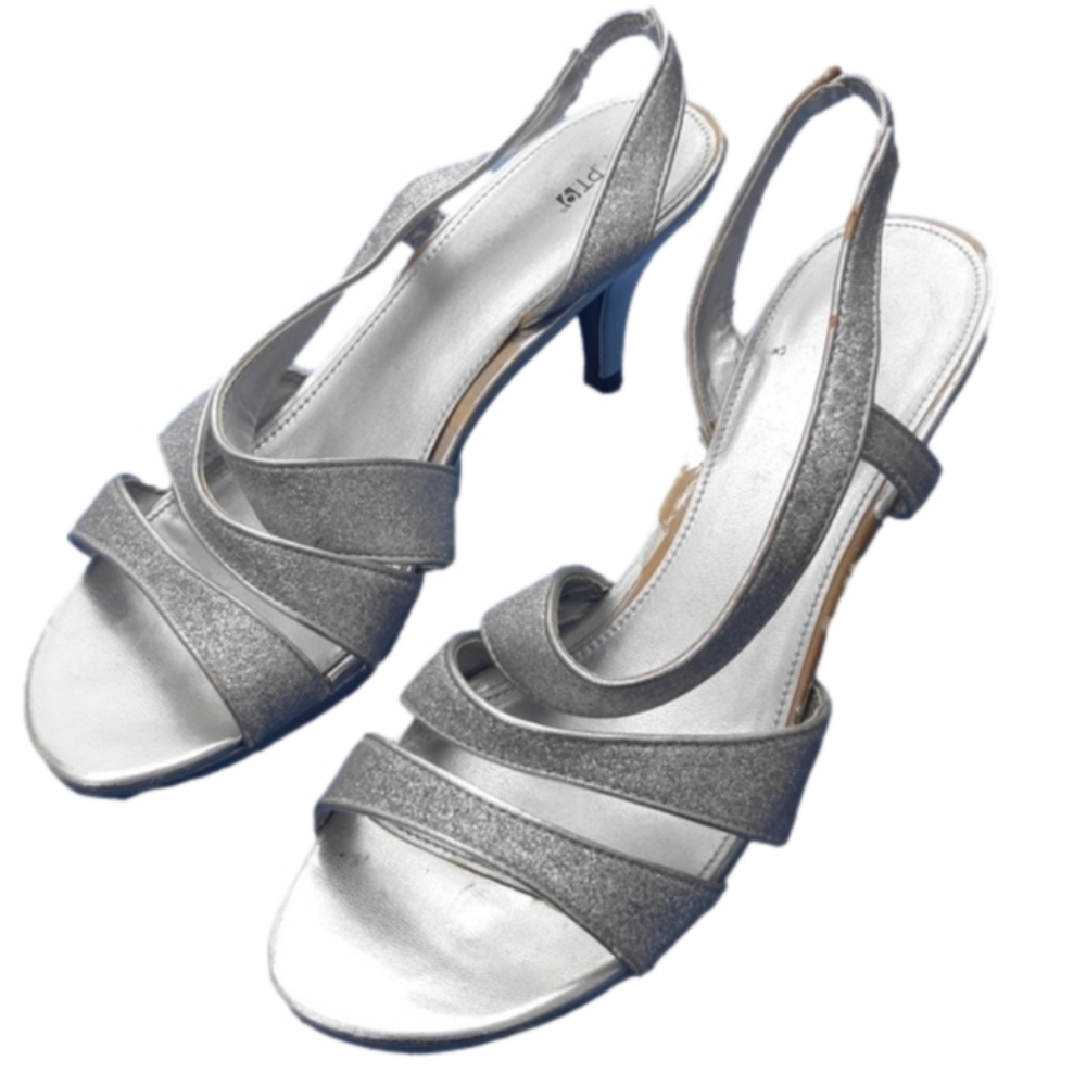Kohl's silver metallic sparkly women wrap around size 9 heels